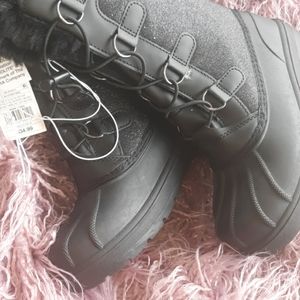 Cat and Jack Winter Boots